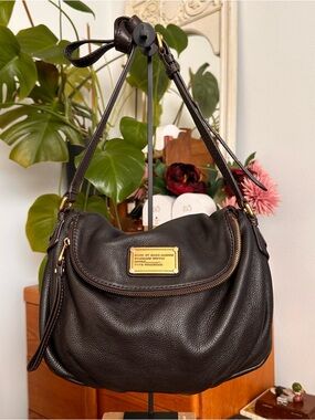 Marc Jacobs dark brown Leather Shoulder Bag with Gold Plaque